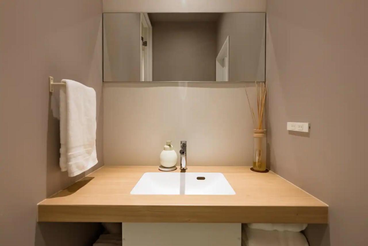 8B Hotel -Osaka Nishikujo Apartment- Kültér fotó