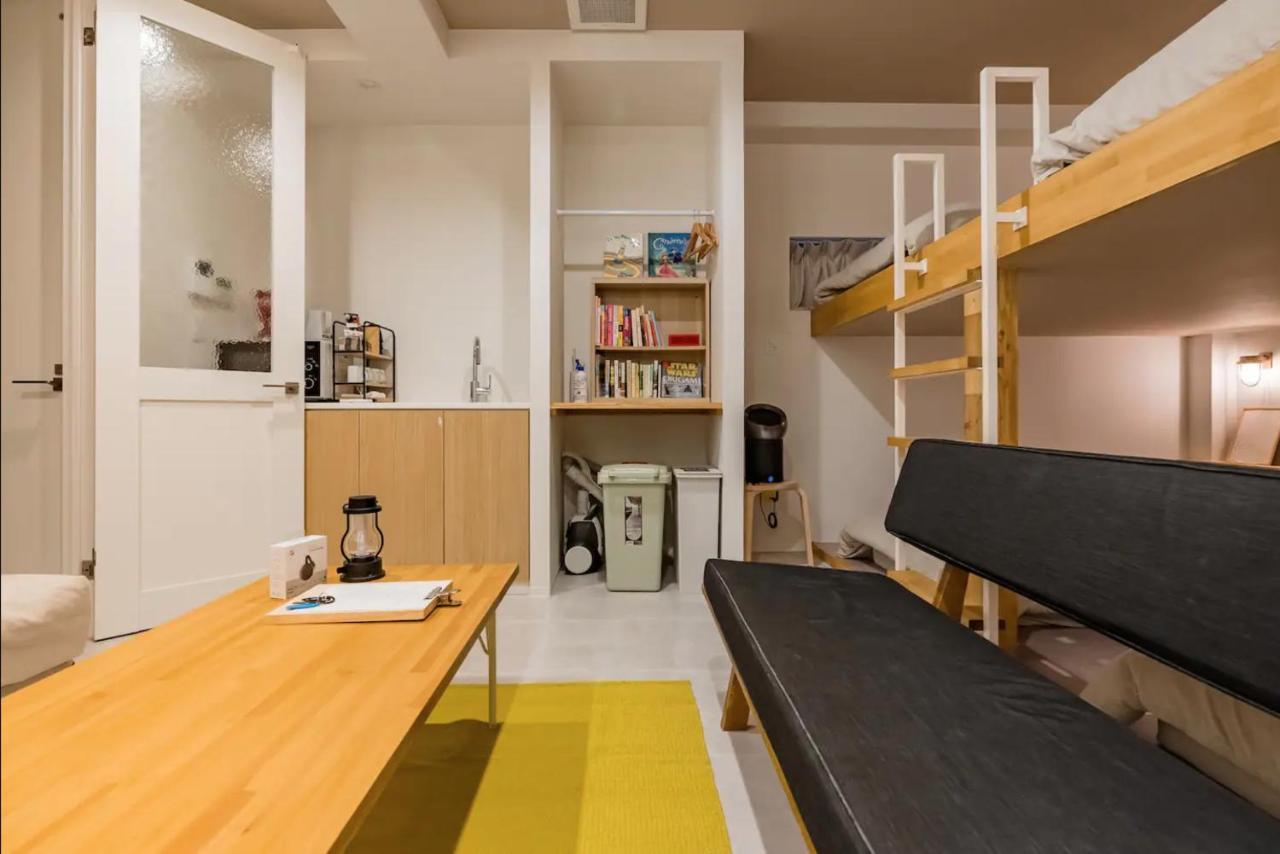 8B Hotel -Osaka Nishikujo Apartment- Kültér fotó