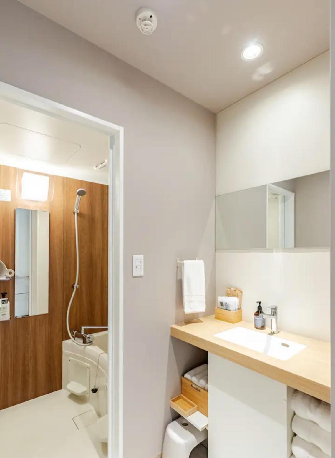 8B Hotel -Osaka Nishikujo Apartment- Kültér fotó